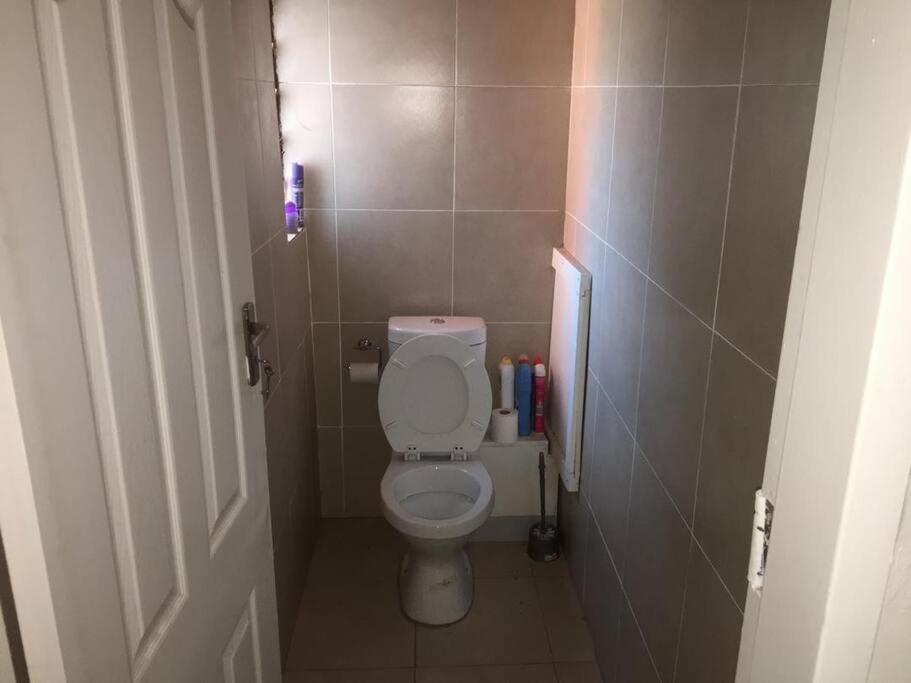 Spacious Zamtel Flat Lusaka Exterior photo