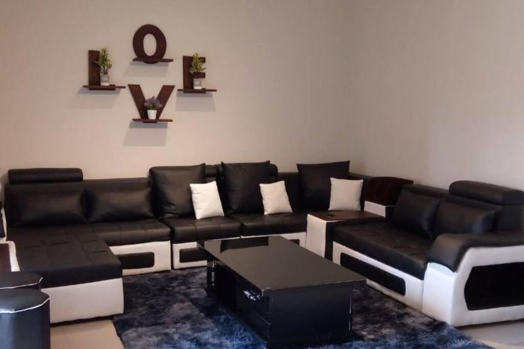 Spacious Zamtel Flat Lusaka Exterior photo